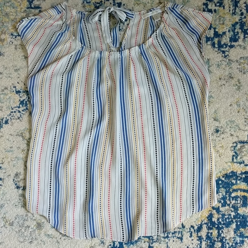 Lauren Conrad Striped Cap Sleeve Blouse - M